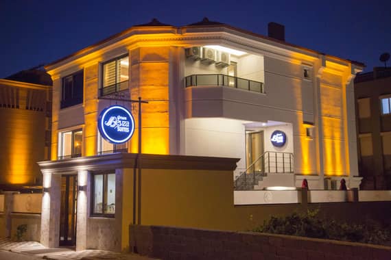 Green Beyza Suites